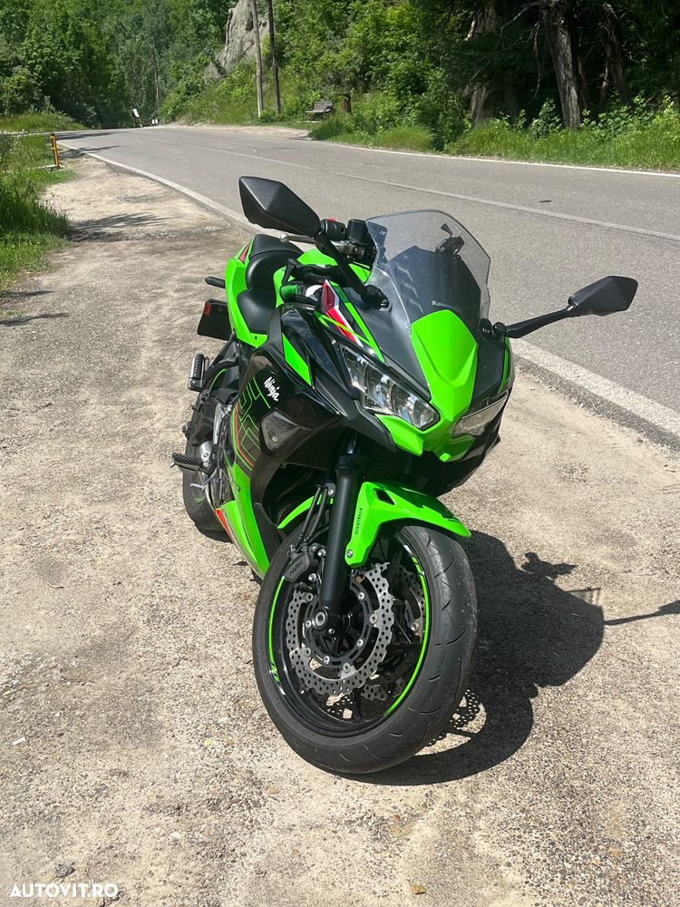 Kawasaki Ninja 650 - 1