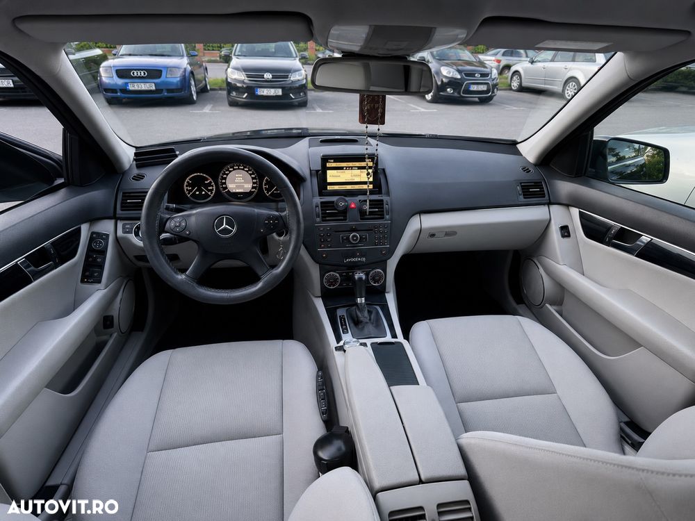 Mercedes-Benz C 220 CDI DPF Automatik BlueEFFICIENCY - 8