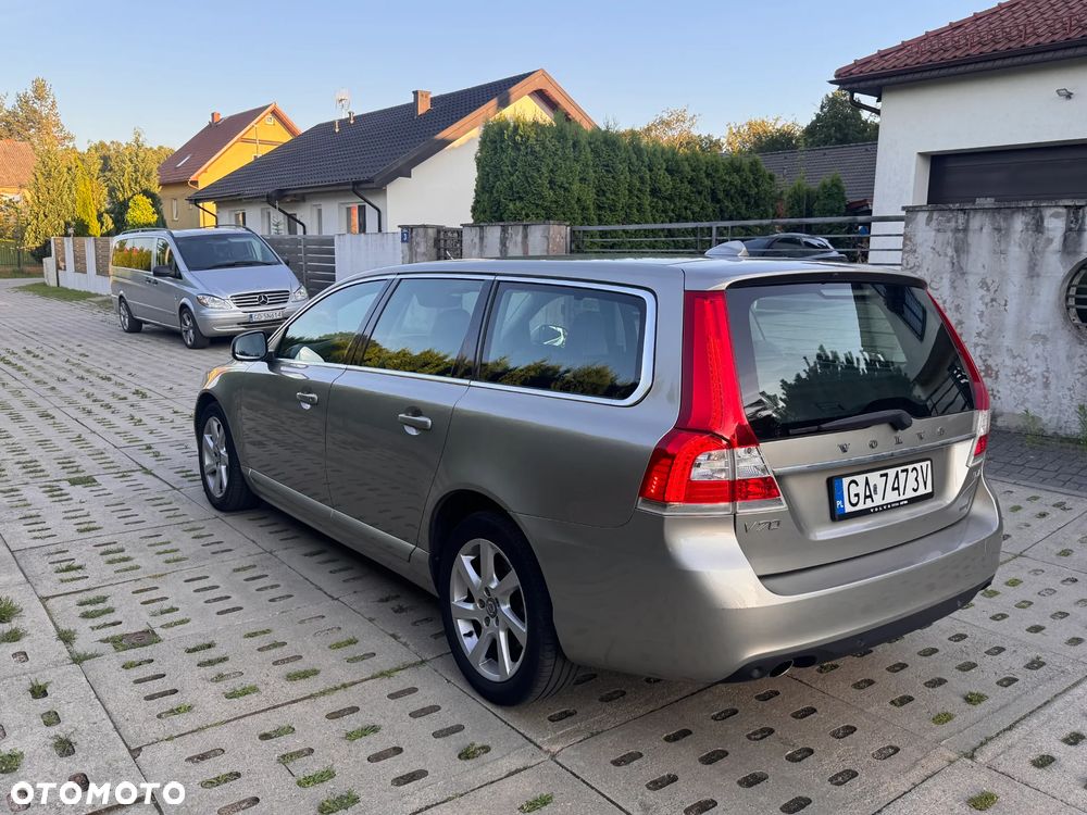 Volvo V70 D4 Drive-E Momentum - 6
