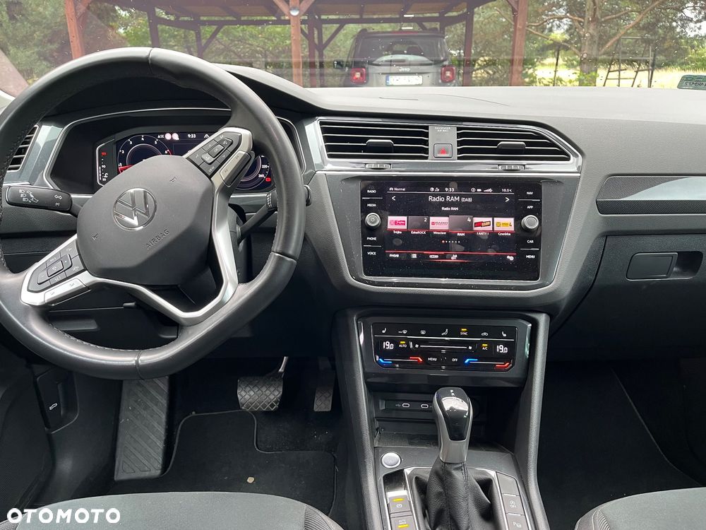 Volkswagen Tiguan - 9