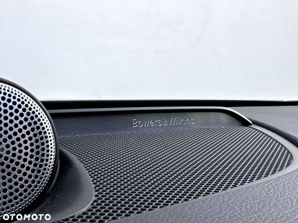 Volvo S90 - 33