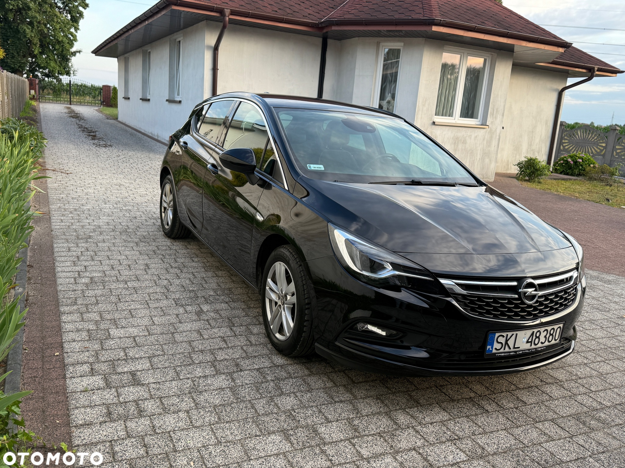 Opel Astra V 1.4 T Elite S&S - 3