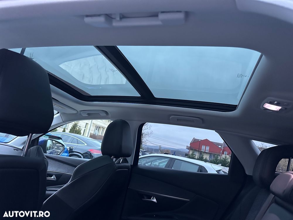 Peugeot 3008 1.5 BlueHDI 130 S&S EAT8 Allure - 4