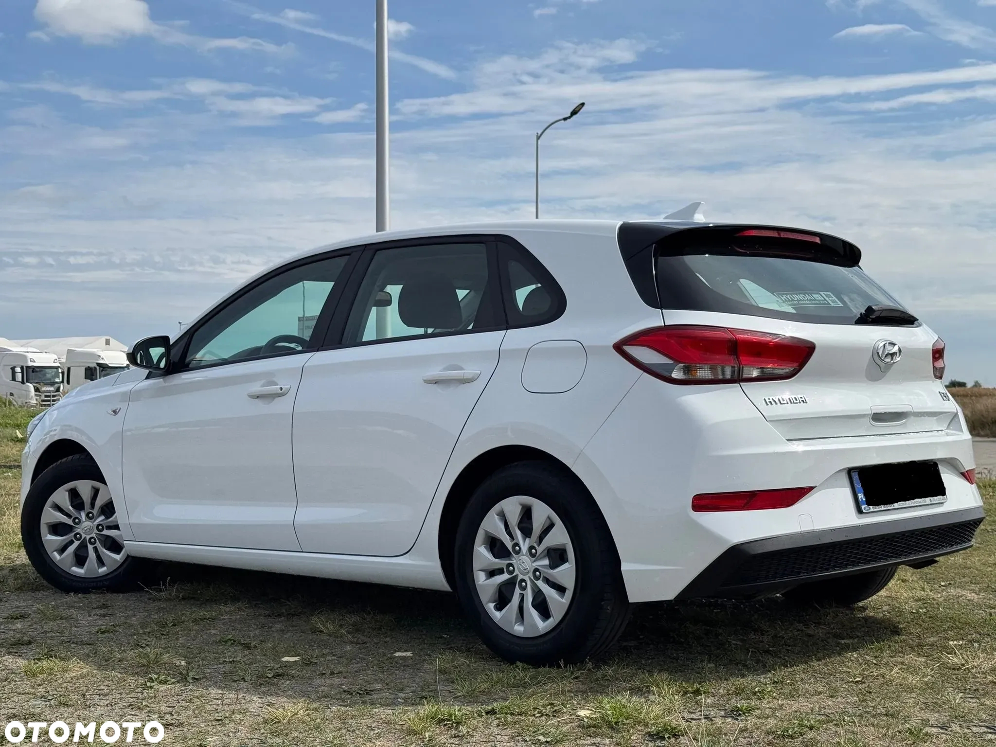 Hyundai i30 1.6 D Classic + - 5