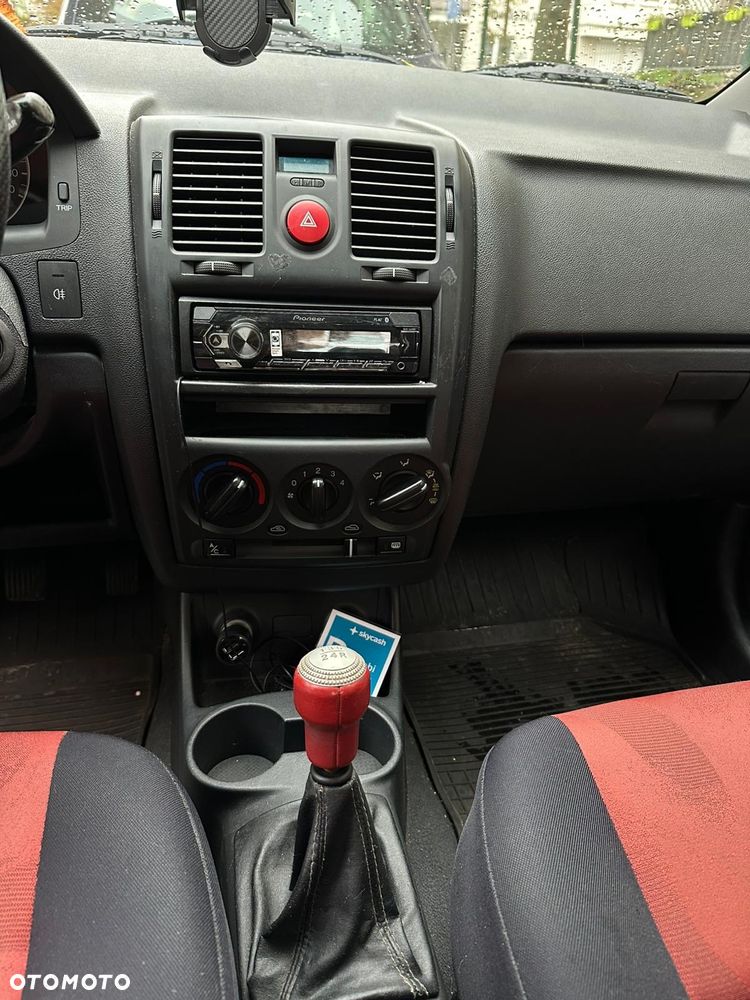 Hyundai Getz 1.1 - 15