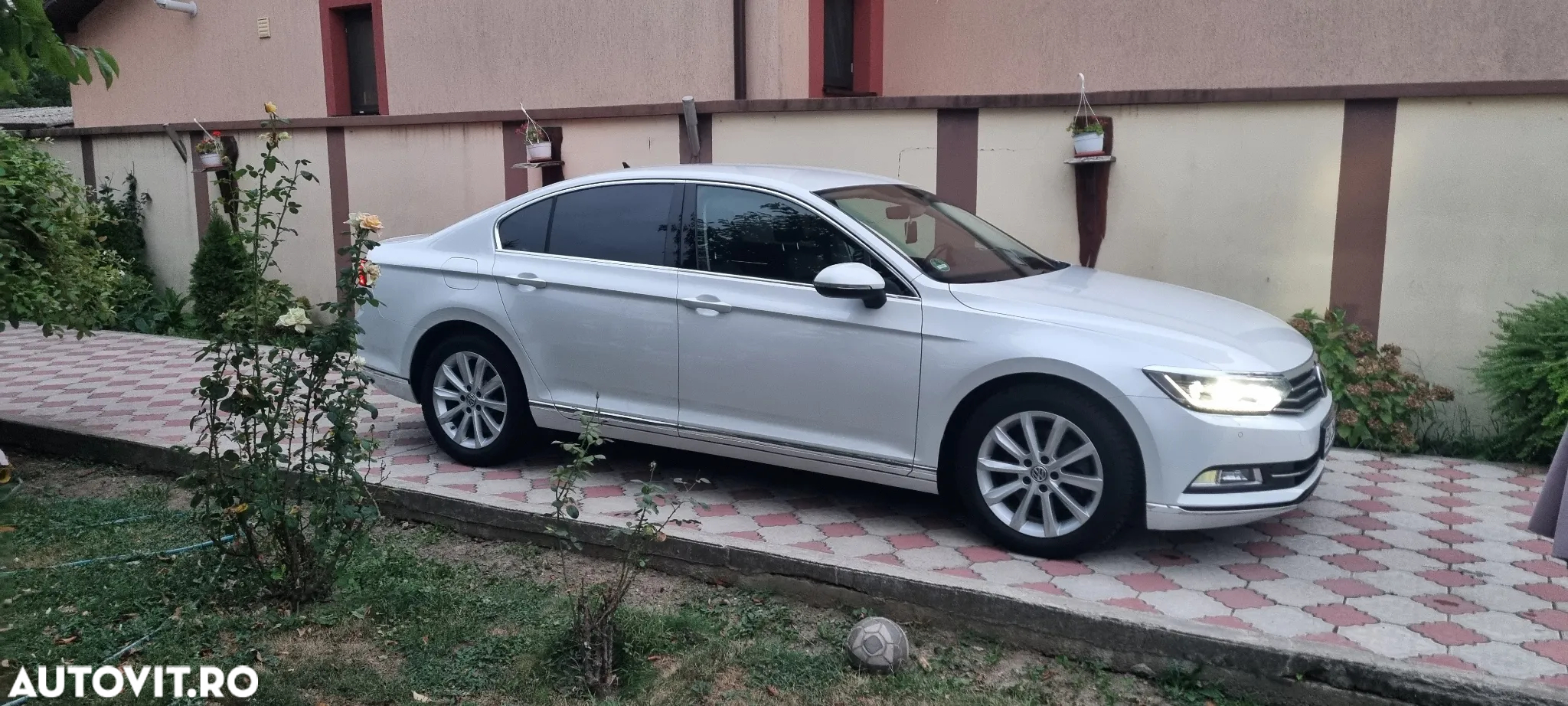 Volkswagen Passat Variant 1.4 TSI ACT (BMT) DSG Highline - 4