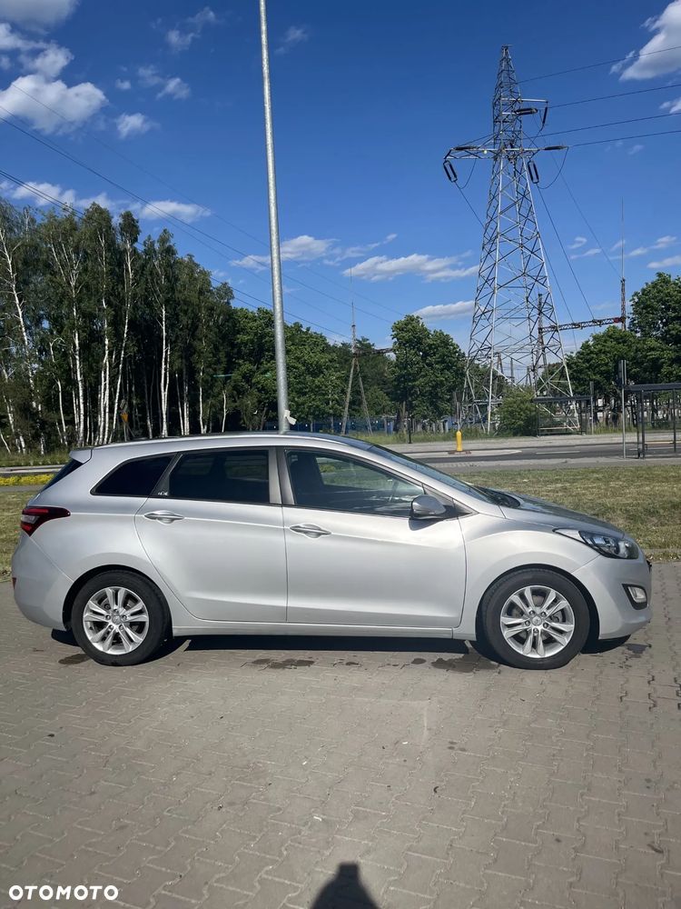 Hyundai i30 1.6 CRDI Trend - 2