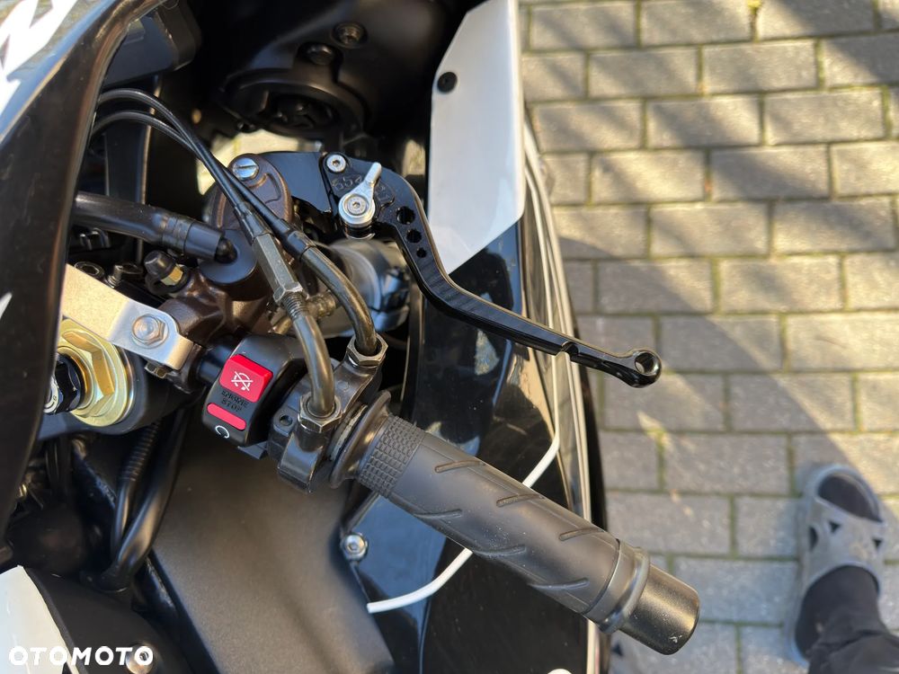 Honda CBR - 14