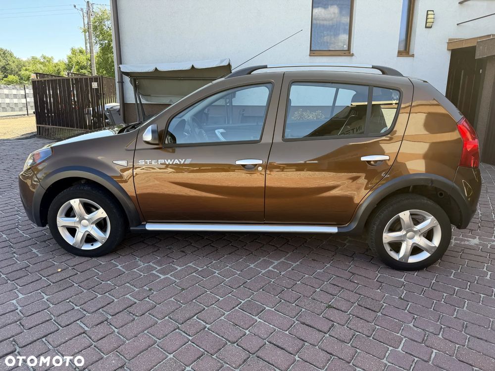 Dacia Sandero - 33