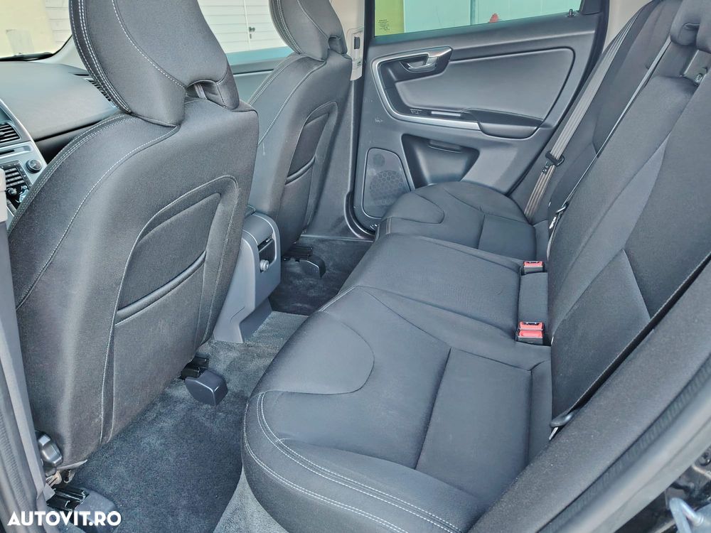Volvo XC 60 - 13