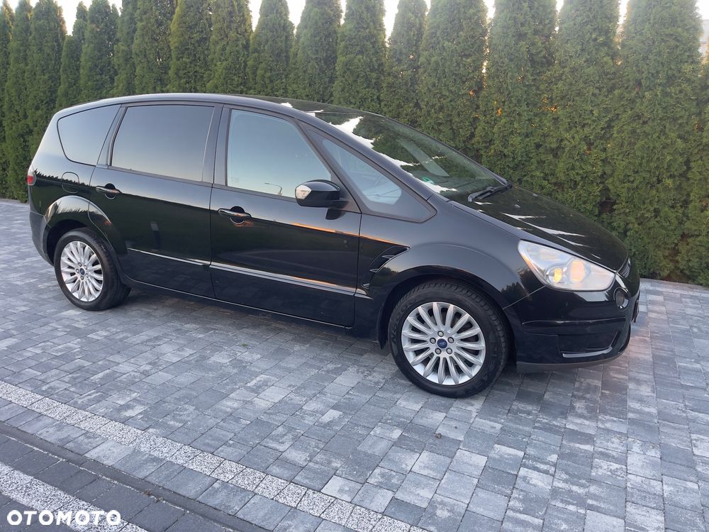 Ford S-Max - 28
