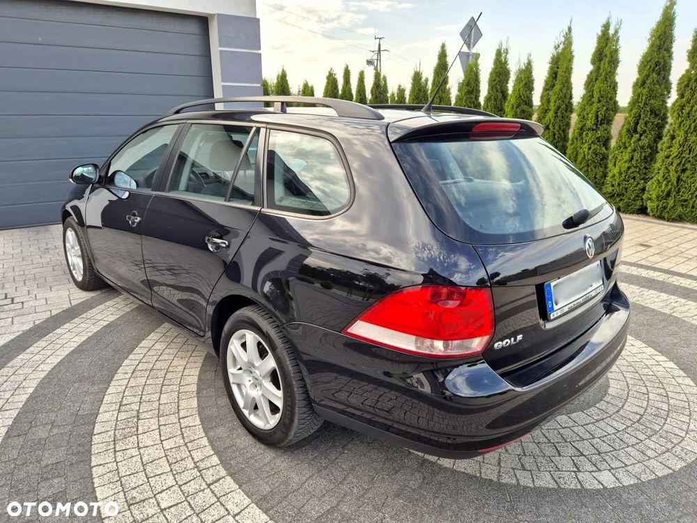 Volkswagen Golf - 9