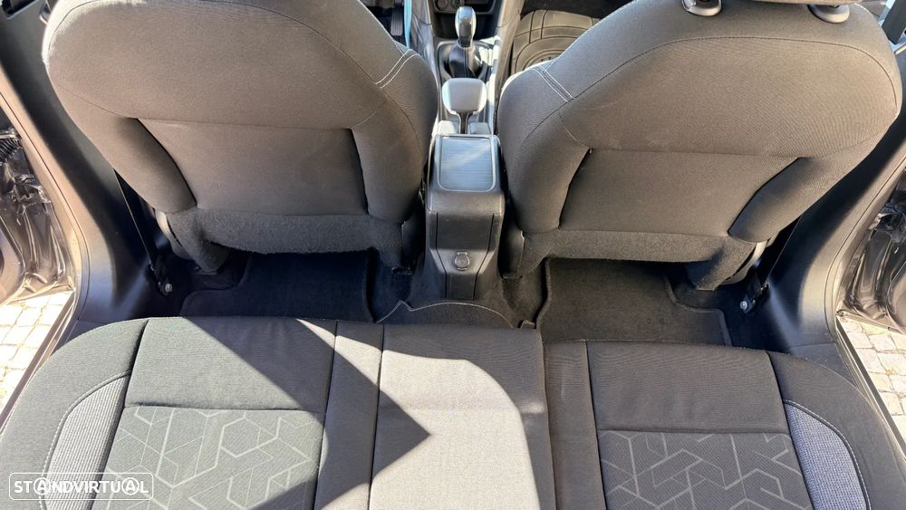 Peugeot 2008 1.6 BlueHDi Style - 23
