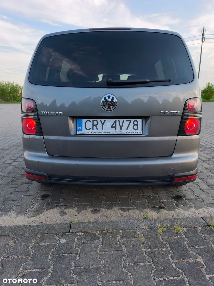 Volkswagen Touran 2.0 TDI DPF DSG Cross - 4