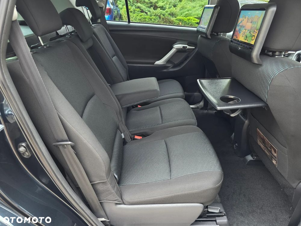 Toyota Verso 1.8 5-Sitzer Executive - 22
