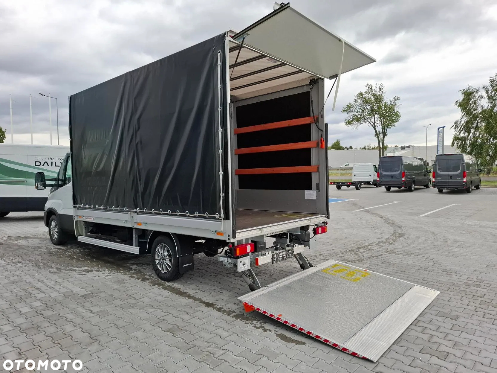 Iveco BURTOFIRANA 8EPAL z WINDĄ OD RĘKI - 18