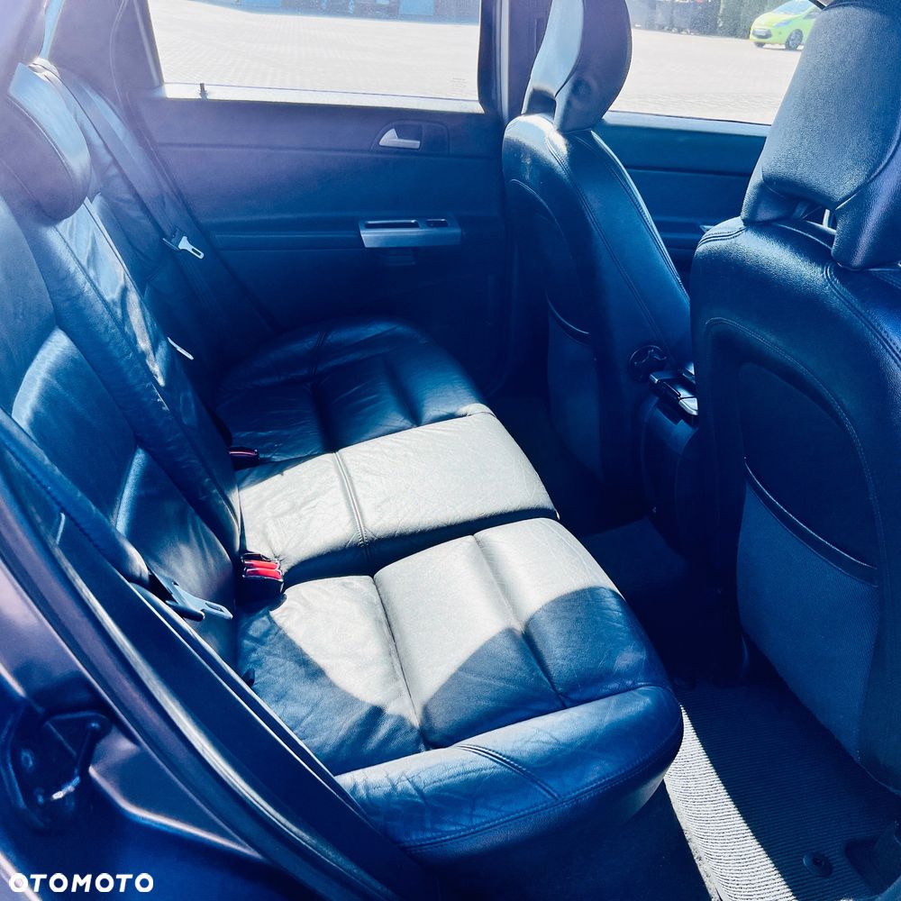 Volvo V50 D5 DPF Edition - 15