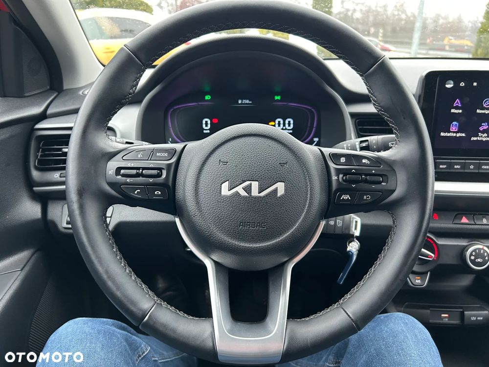 Kia Stonic 1.0 T-GDI M - 17