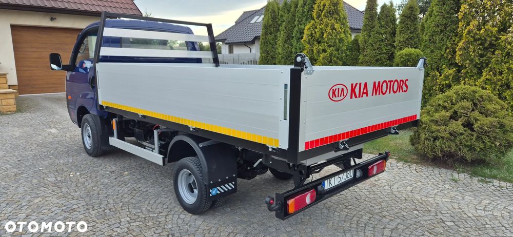 Kia K2500 - 8