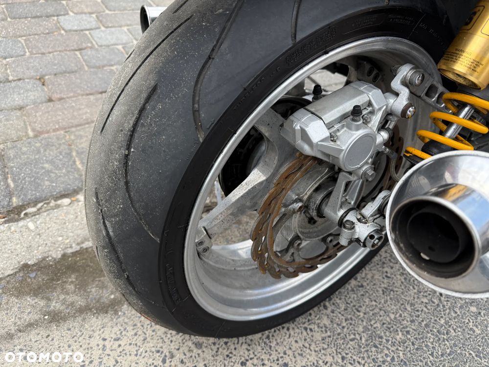 Yamaha V-MAX - 35