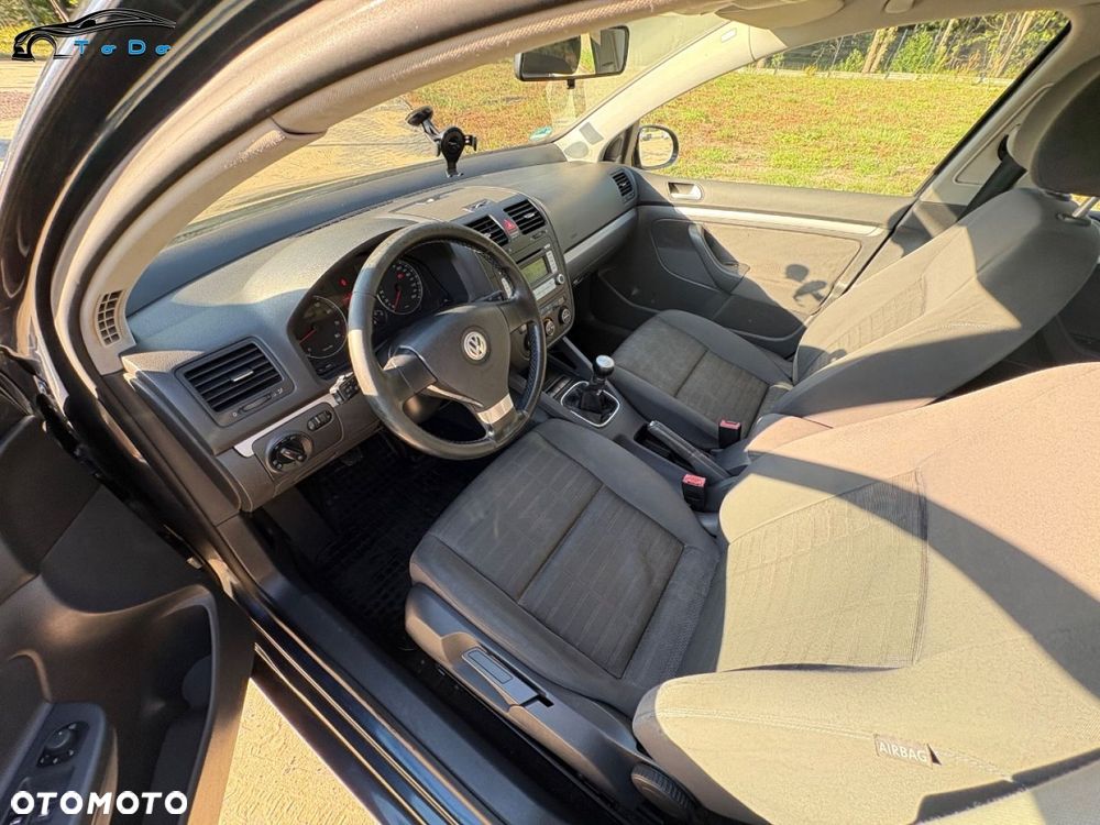 Volkswagen Golf 1.6 United - 17