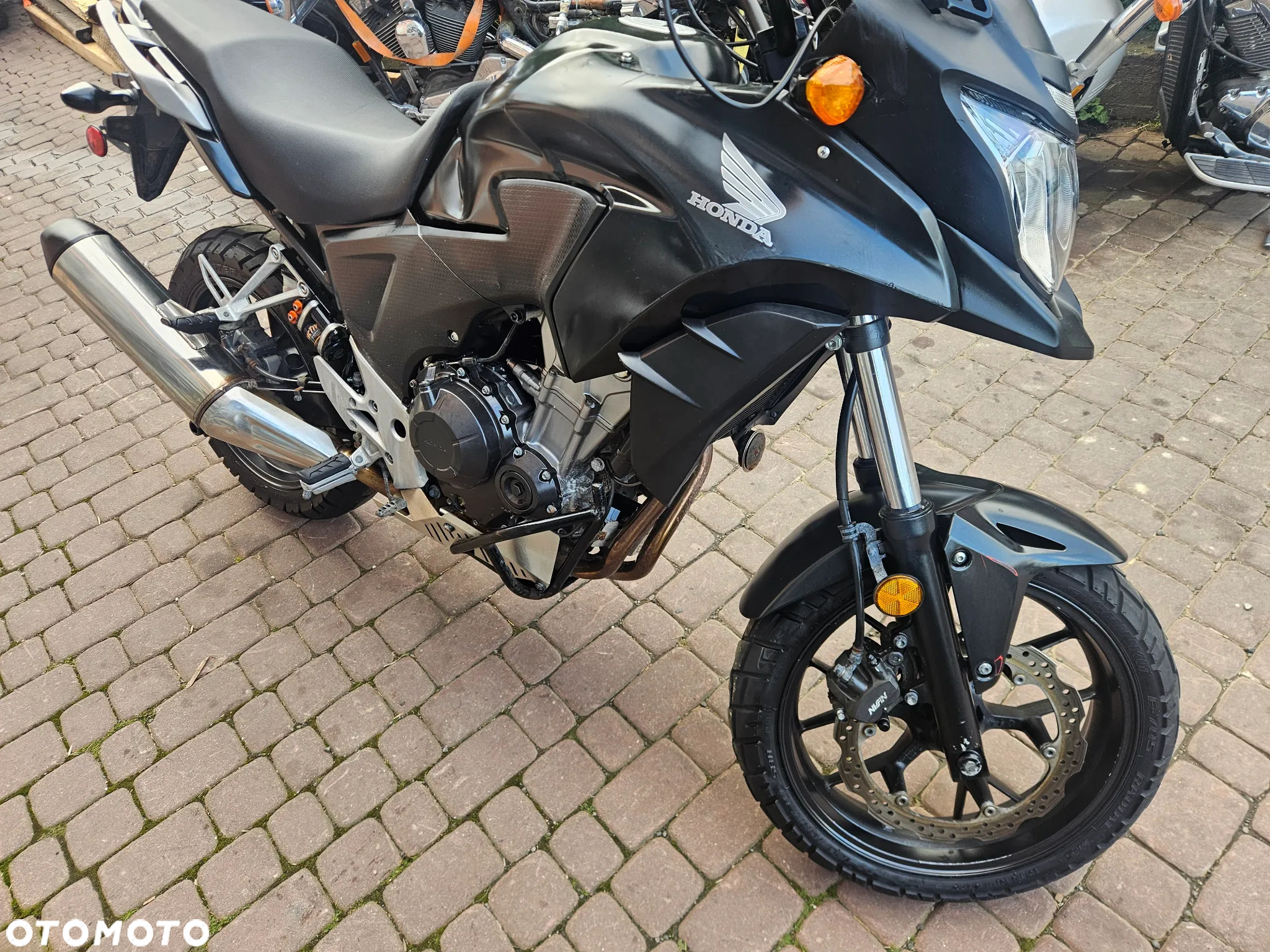 Honda CB - 28