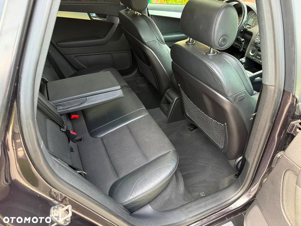 Audi A3 Sportback 2.0 FSI S line Sportpaket plus - 24