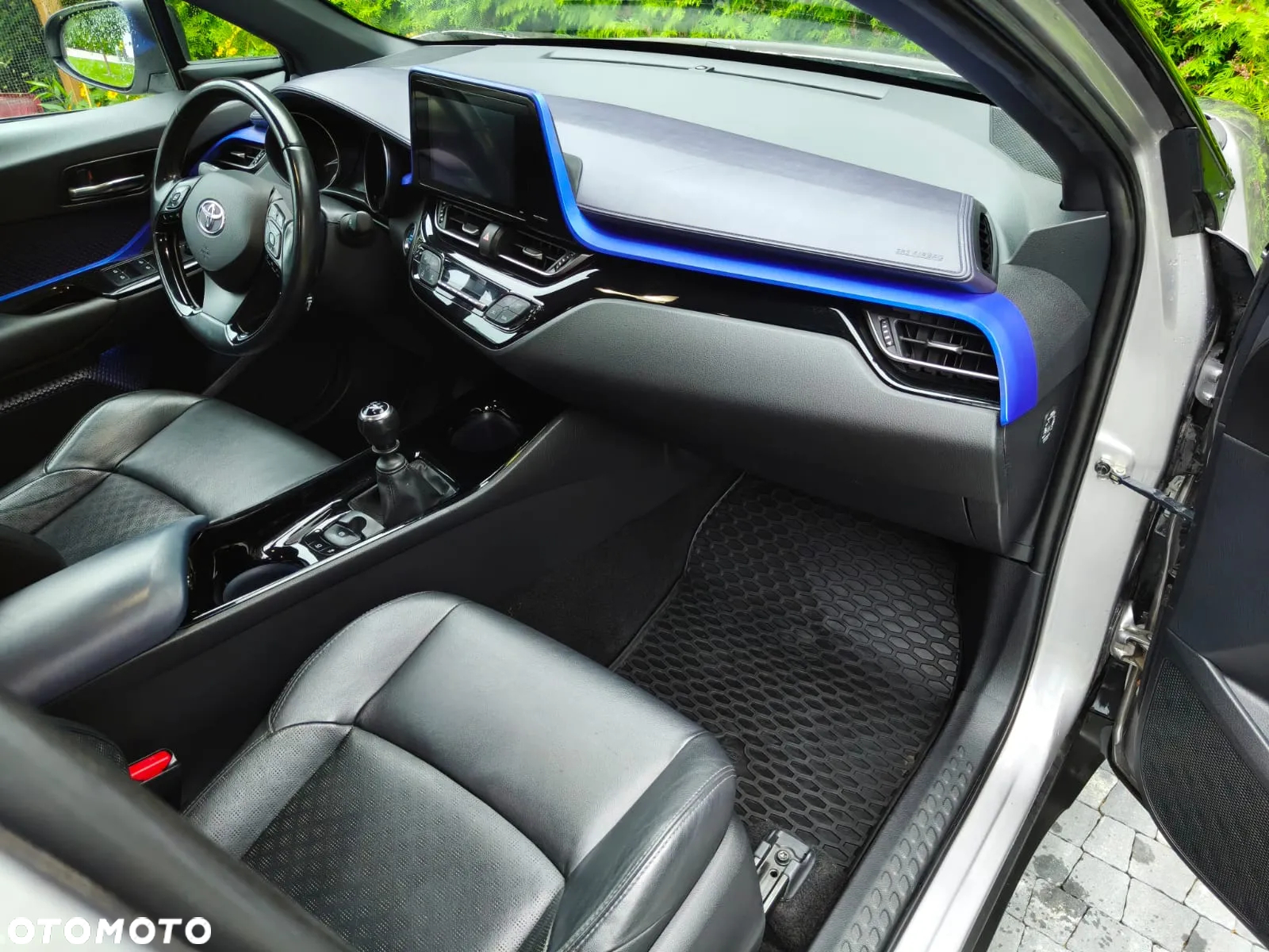 Toyota C-HR 1.2 T GPF Premium - 9