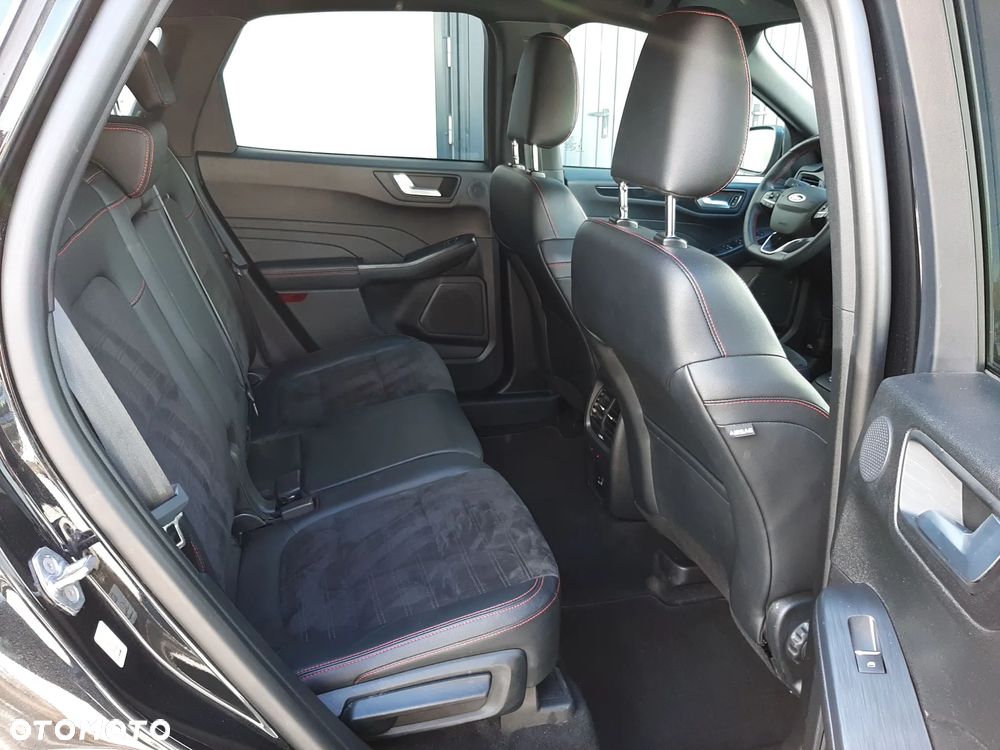 Ford Kuga 1.5 EcoBoost FWD ST-Line - 16
