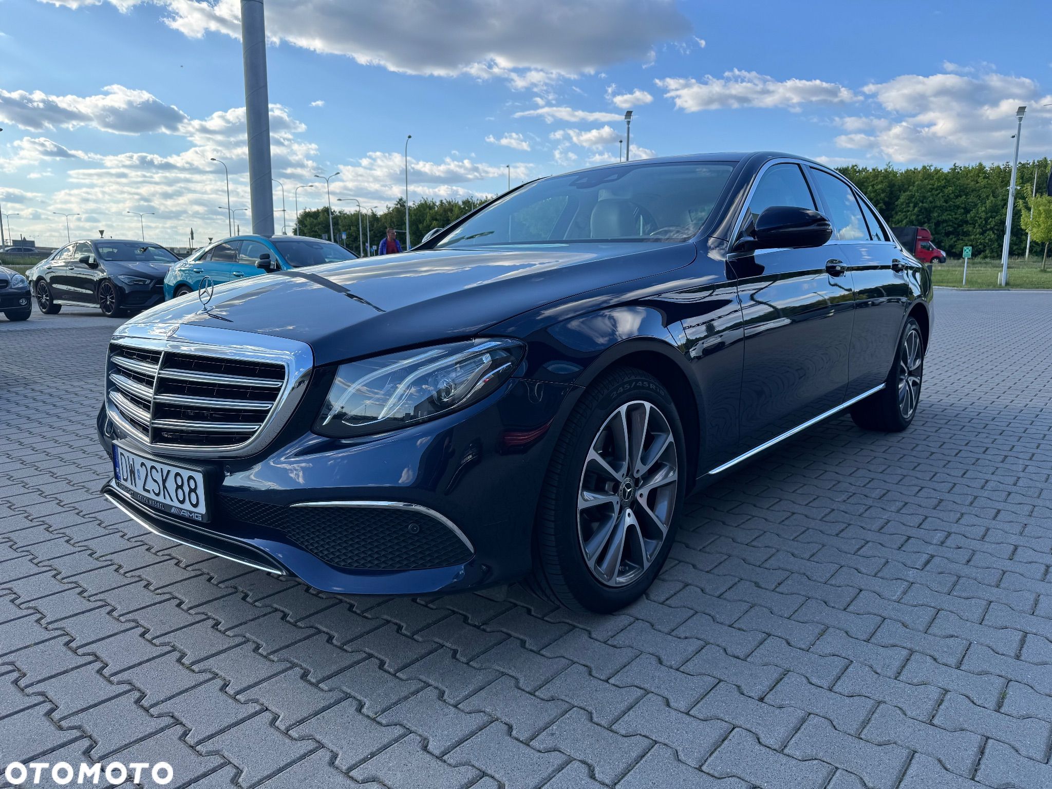 Mercedes-Benz Klasa E 220 d 4-Matic 9G-TRONIC - 1