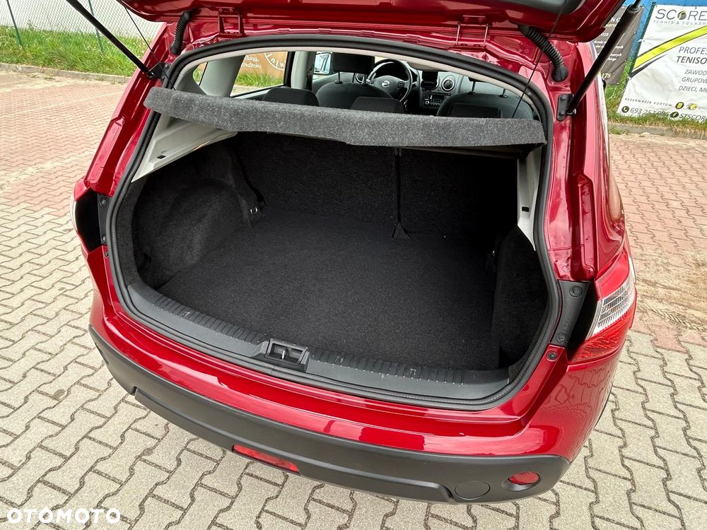 Nissan Qashqai 1.6 visia - 28