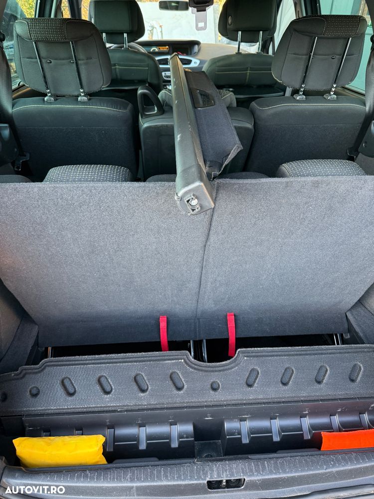 Renault Grand Scenic 1.9 dCi FAP Exception - 13