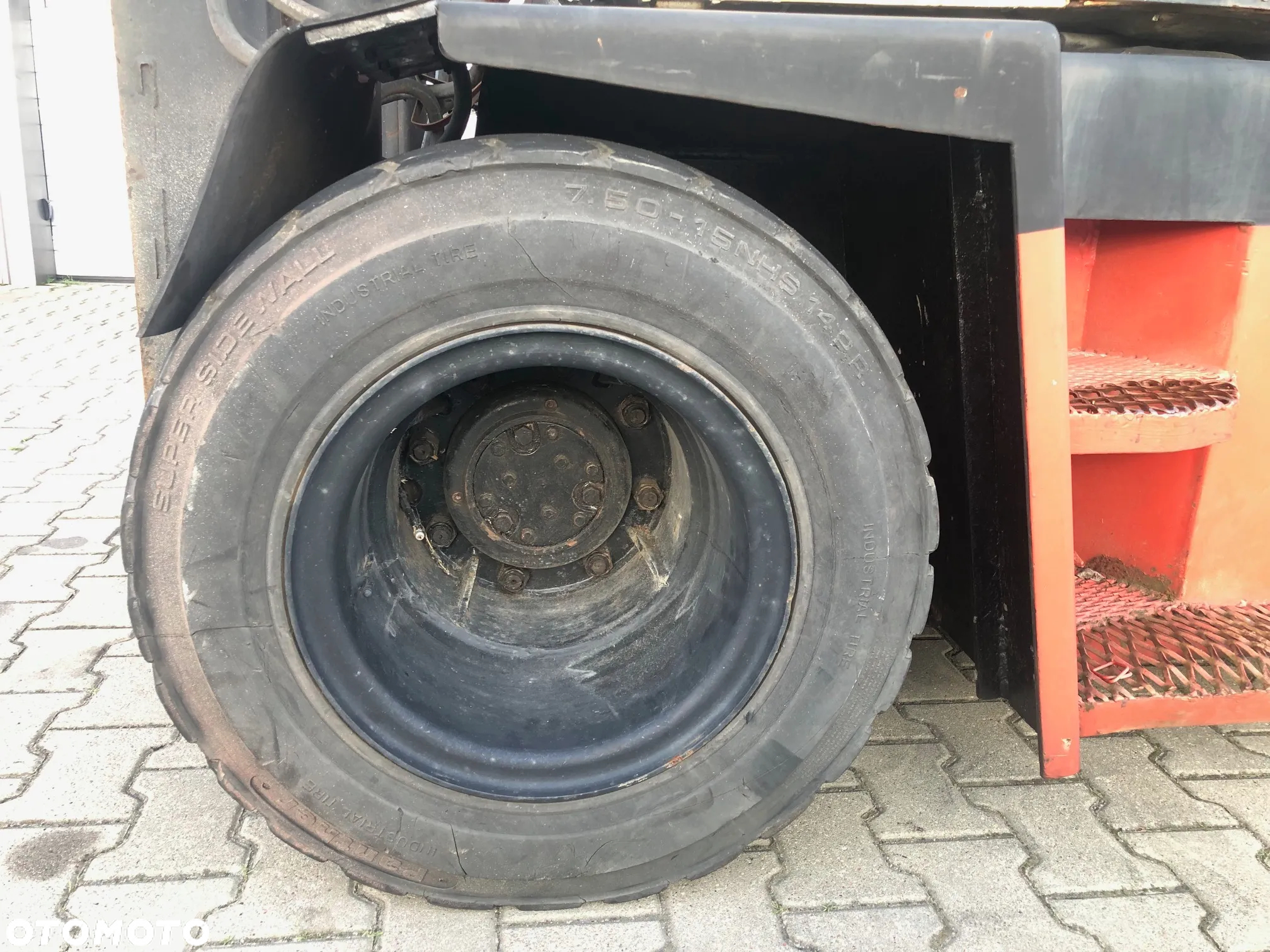 Kalmar LMV - 19