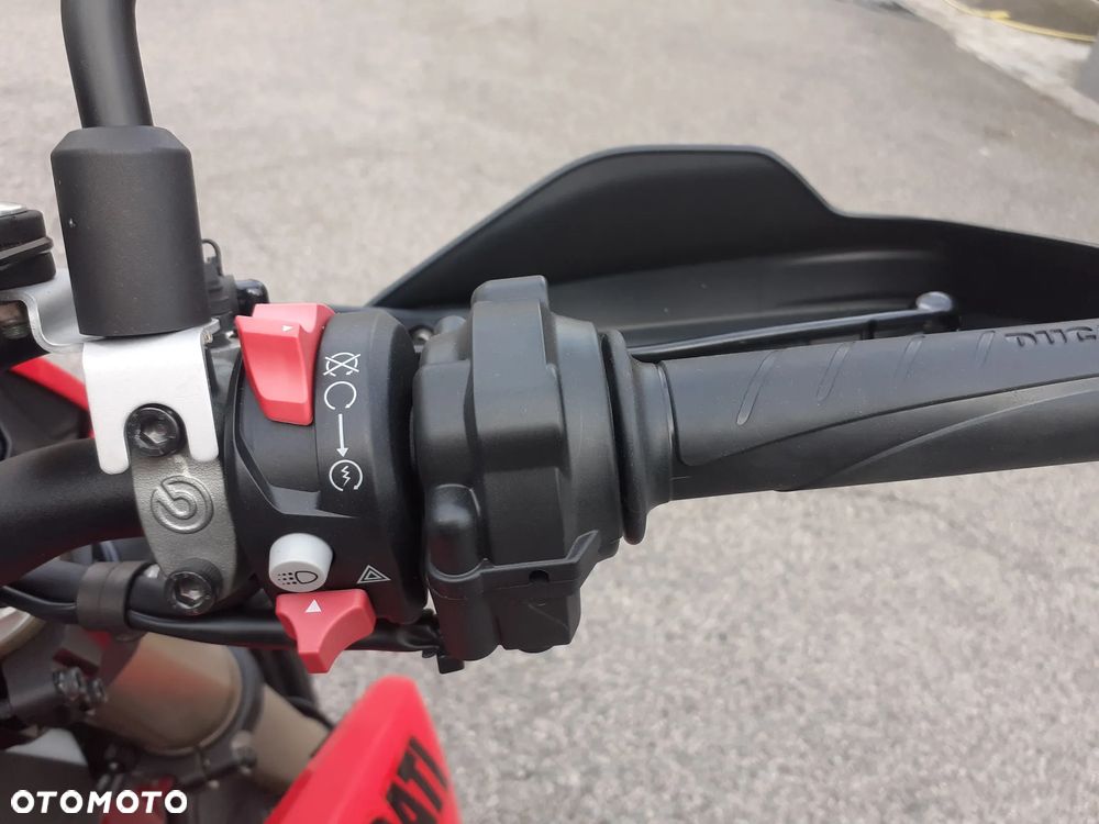 Ducati Hypermotard - 8