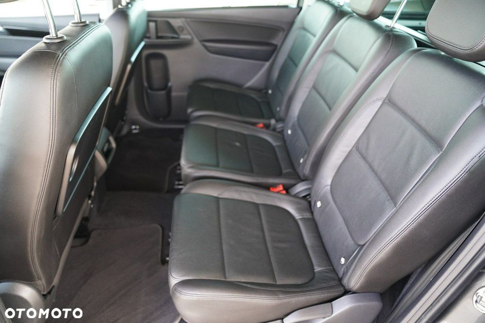 Volkswagen Sharan - 25