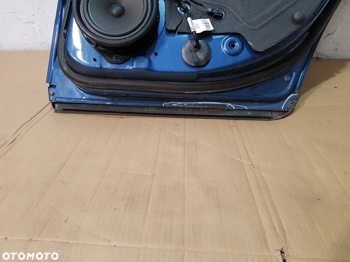 DRZWI PRAWE PRAWY TYŁ AUDI A4 B6 EUR LZ5W 01R - 8