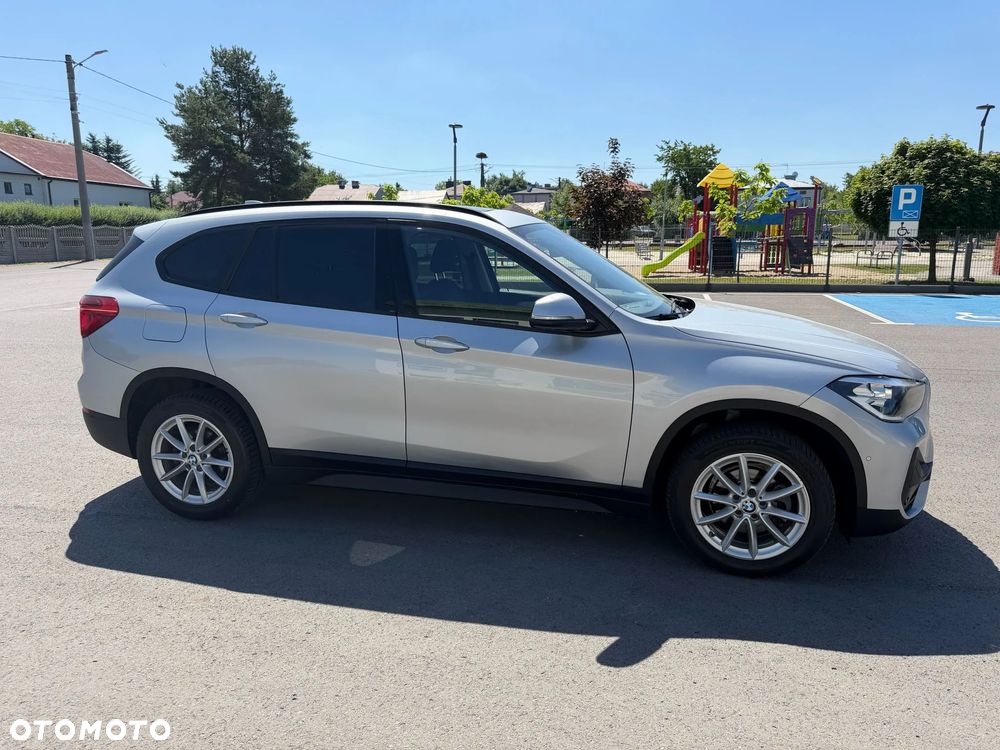 BMW X1 sDrive16d Advantage - 3
