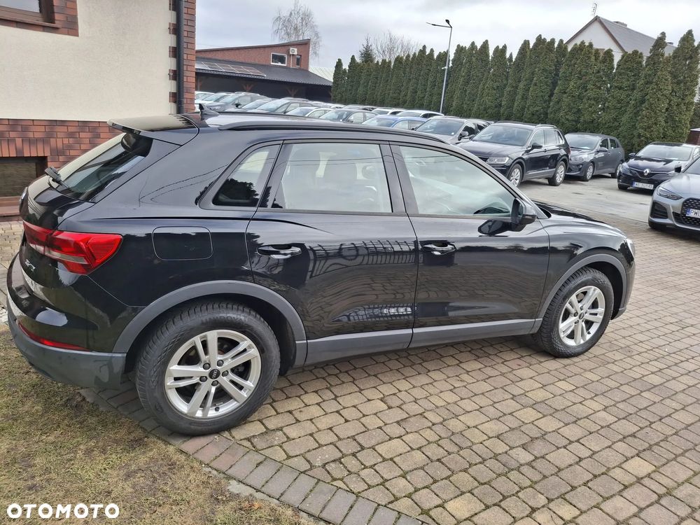 Audi Q3 35 TDI S tronic - 8