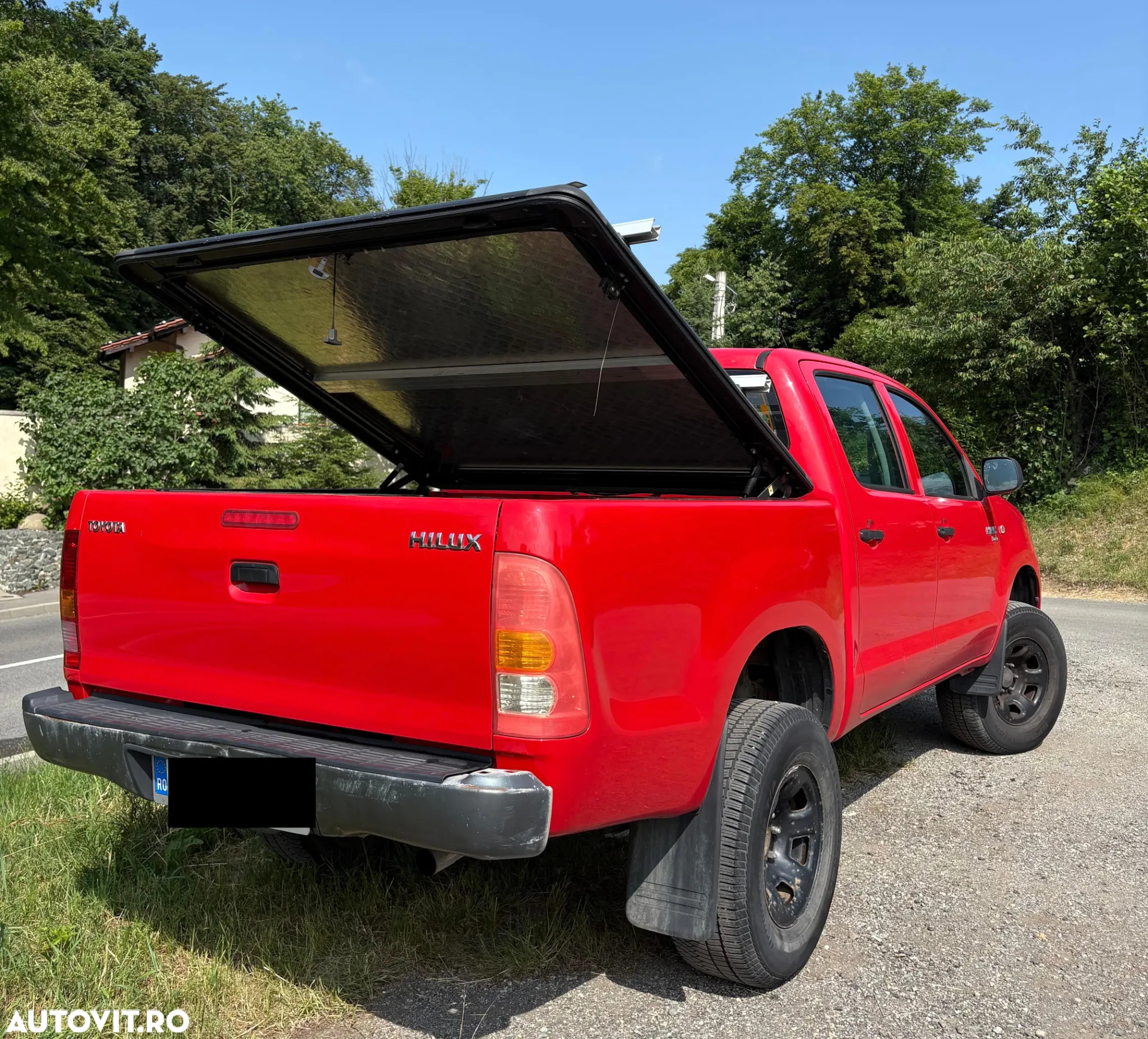 Toyota Hilux 4x4 Double Cab - 13