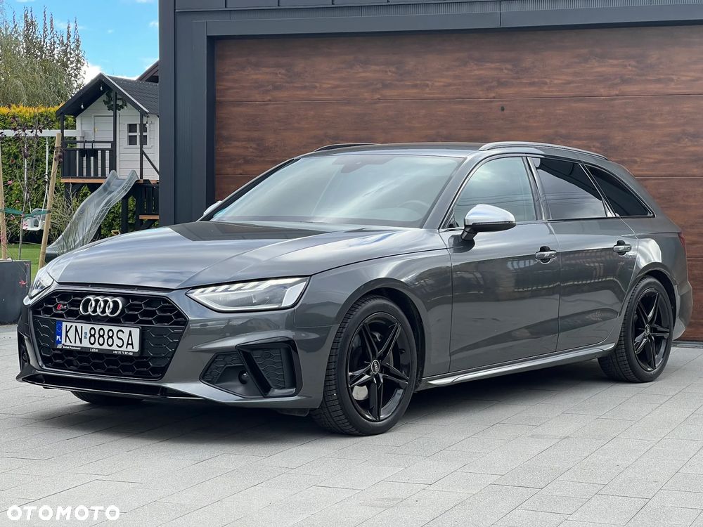 Audi S4 Avant - 11