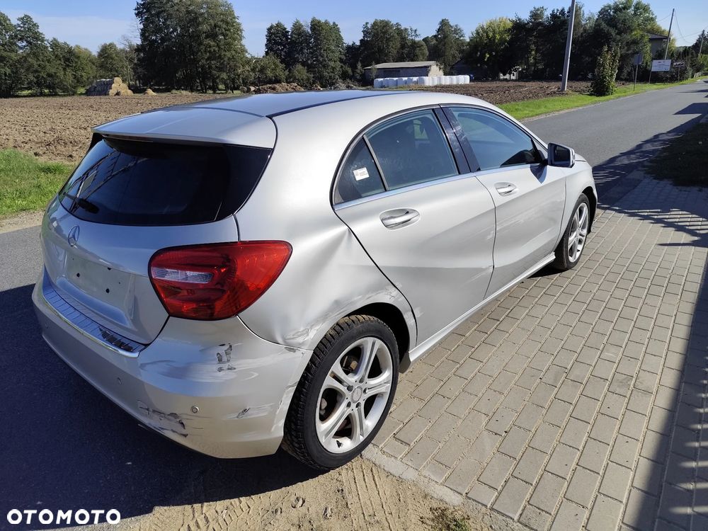 Mercedes-Benz Klasa A 180 (BlueEFFICIENCY) Style - 16