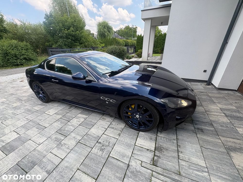 Maserati GranTurismo S - 1