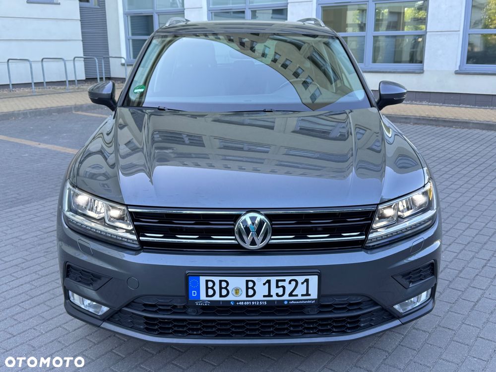 Volkswagen Tiguan - 21