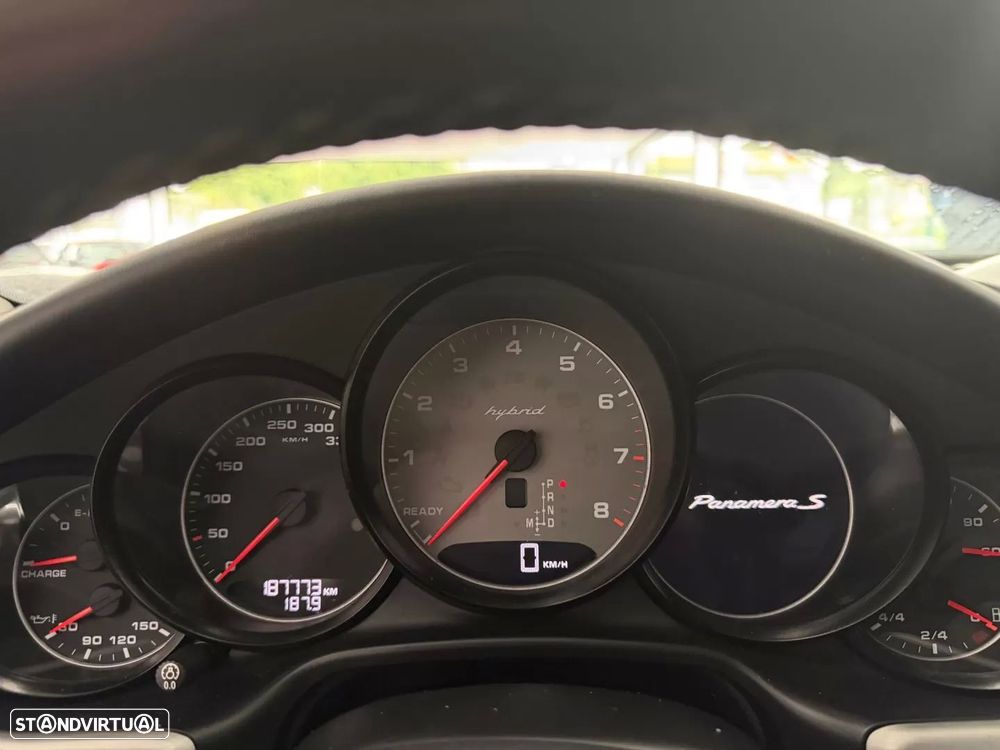 Porsche Panamera S Hybrid - 13