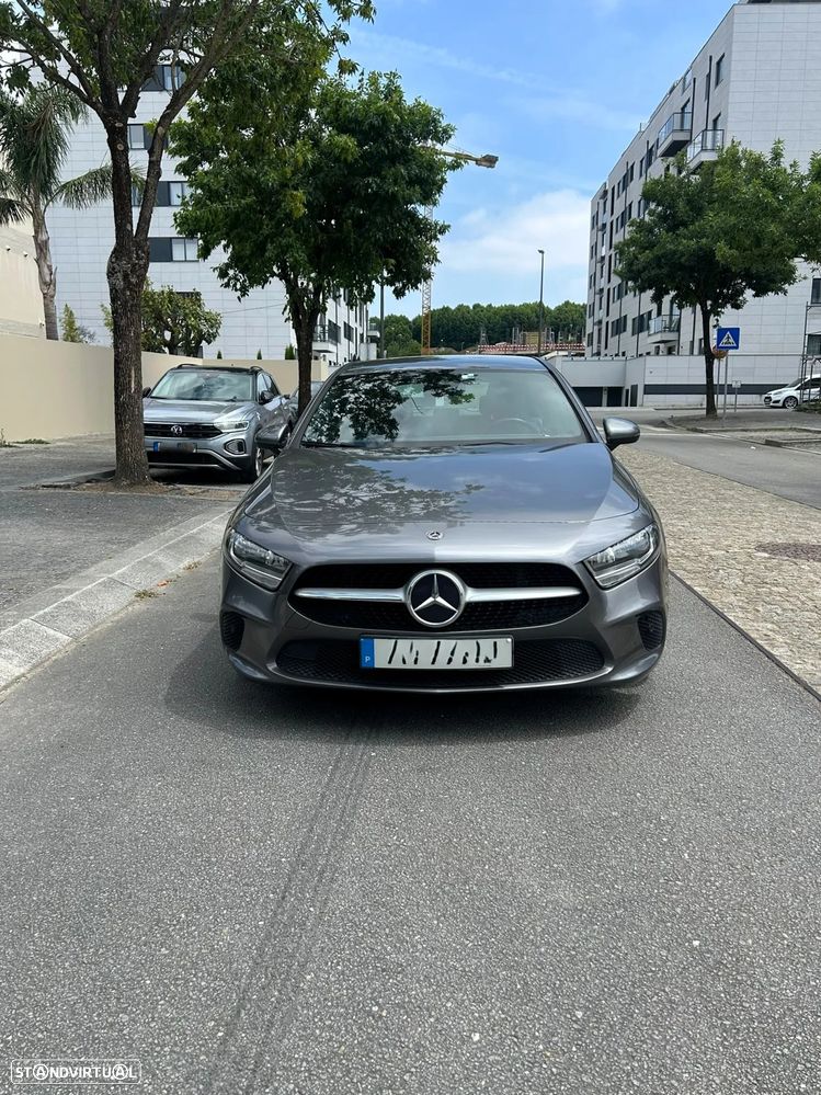 Mercedes-Benz A 180 - 1
