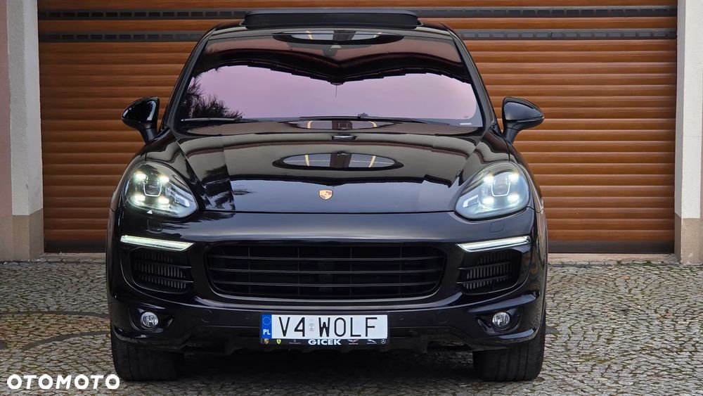 Porsche Cayenne GTS - 14