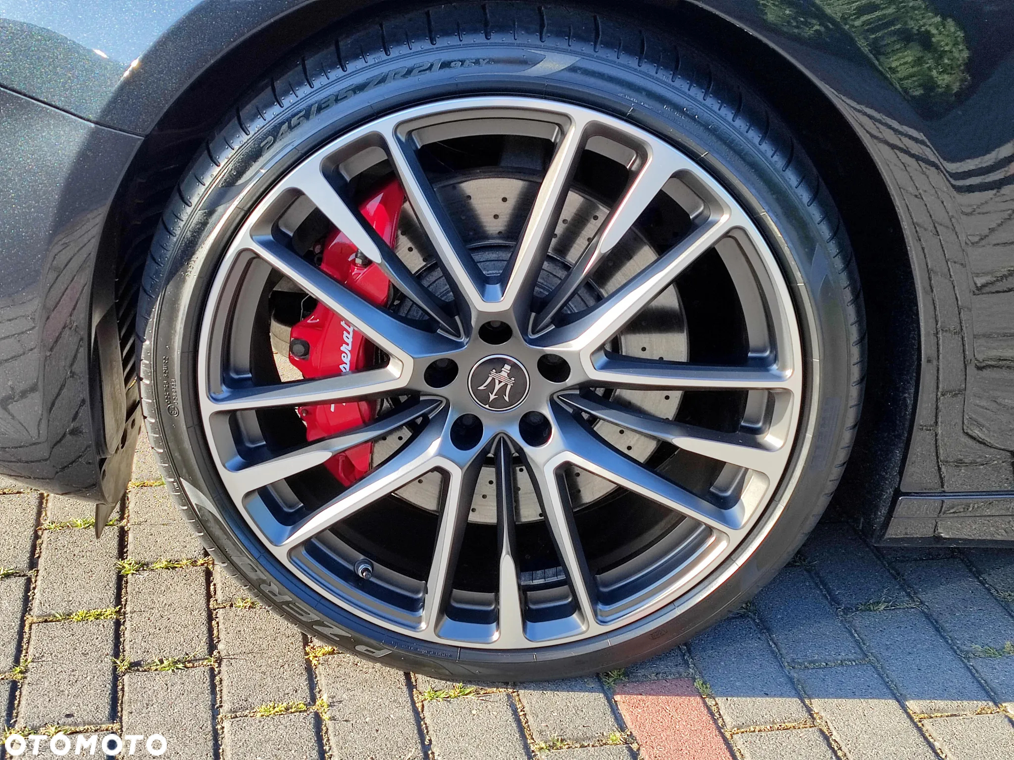 Maserati Ghibli Trofeo - 28