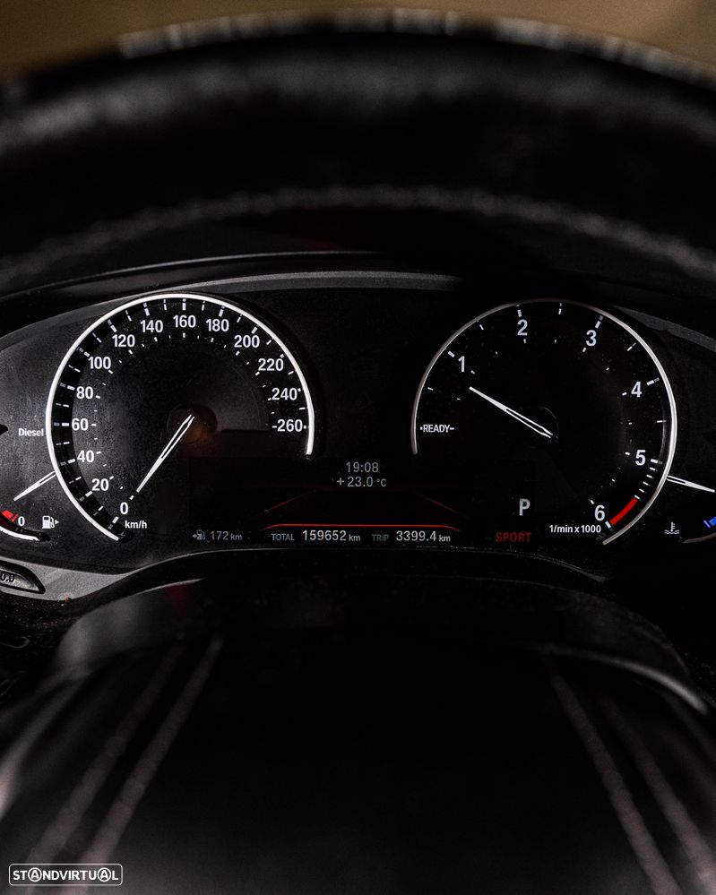BMW 525 d Line Luxury Auto - 10