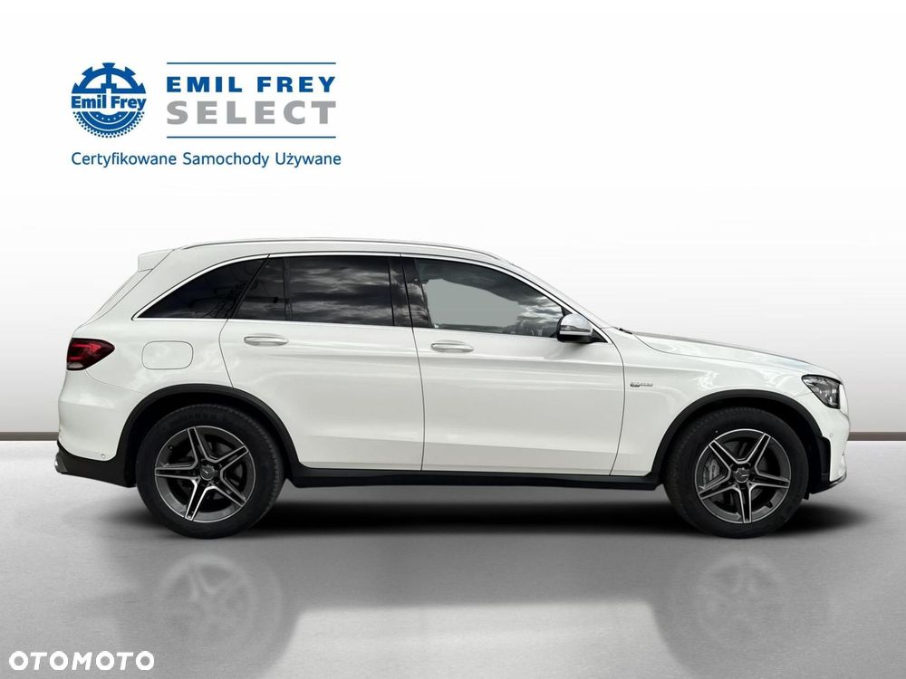 Mercedes-Benz GLC - 7