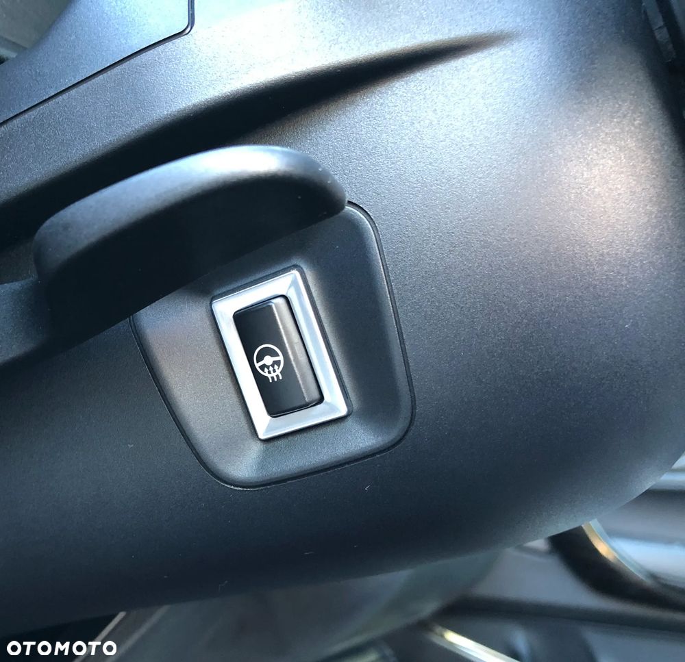 BMW Seria 2 M235i sport - 16